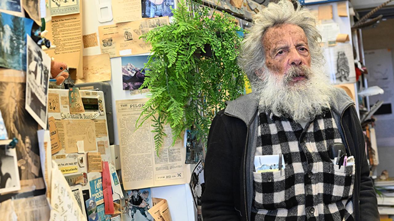 UC Davis distinguished professor emeritus Art Shapiro talks about his scientific research. (Photo by Kathy Keatley Garvey)