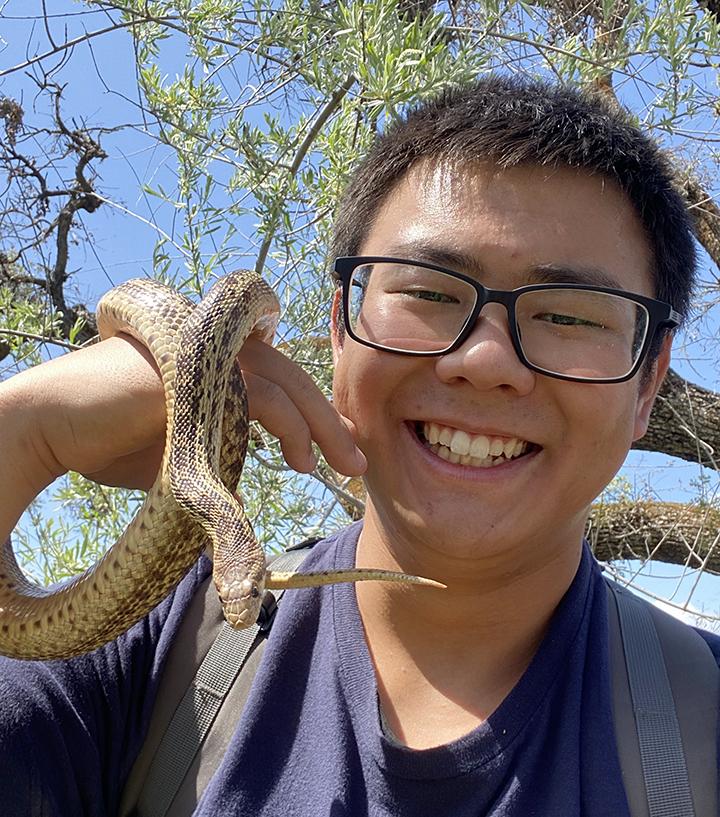 Kaitai Liu, the Dr. Stephen Garcysnski Undergraduate Research Scholarship
